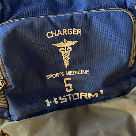Under Armour Sports Medicine Charger Backpack - Picture 7 of 8